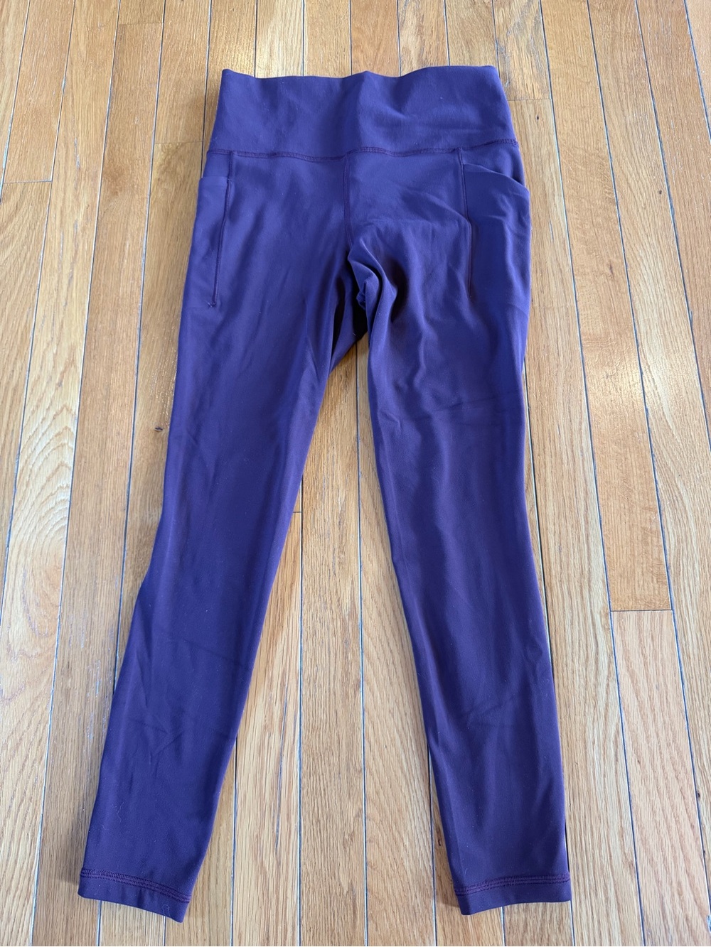 Athleta Salutation Stash Tight Leggings Merlot Sz Small Pockets Inseam 26”
